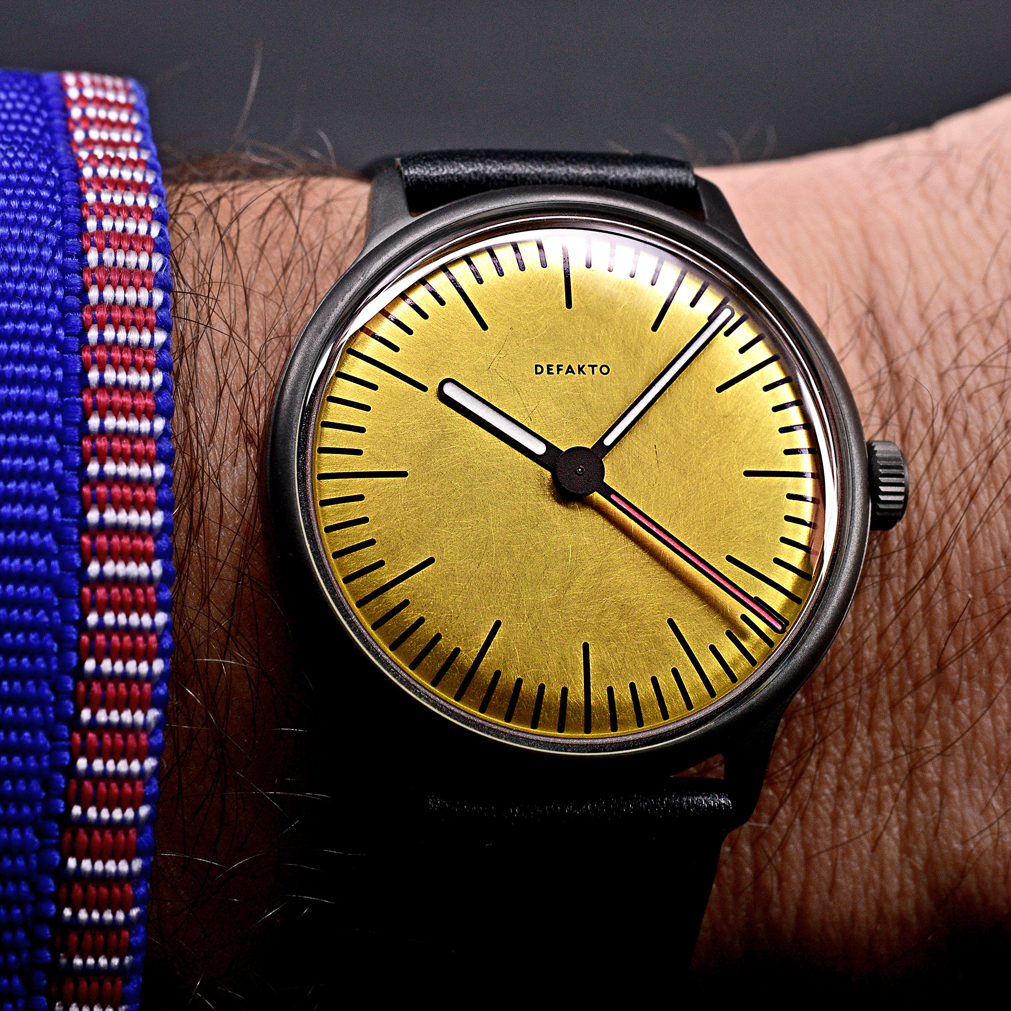 Defakto Watch Manufactory Minimal Design Bauhaus Watches - Defakto Uhren