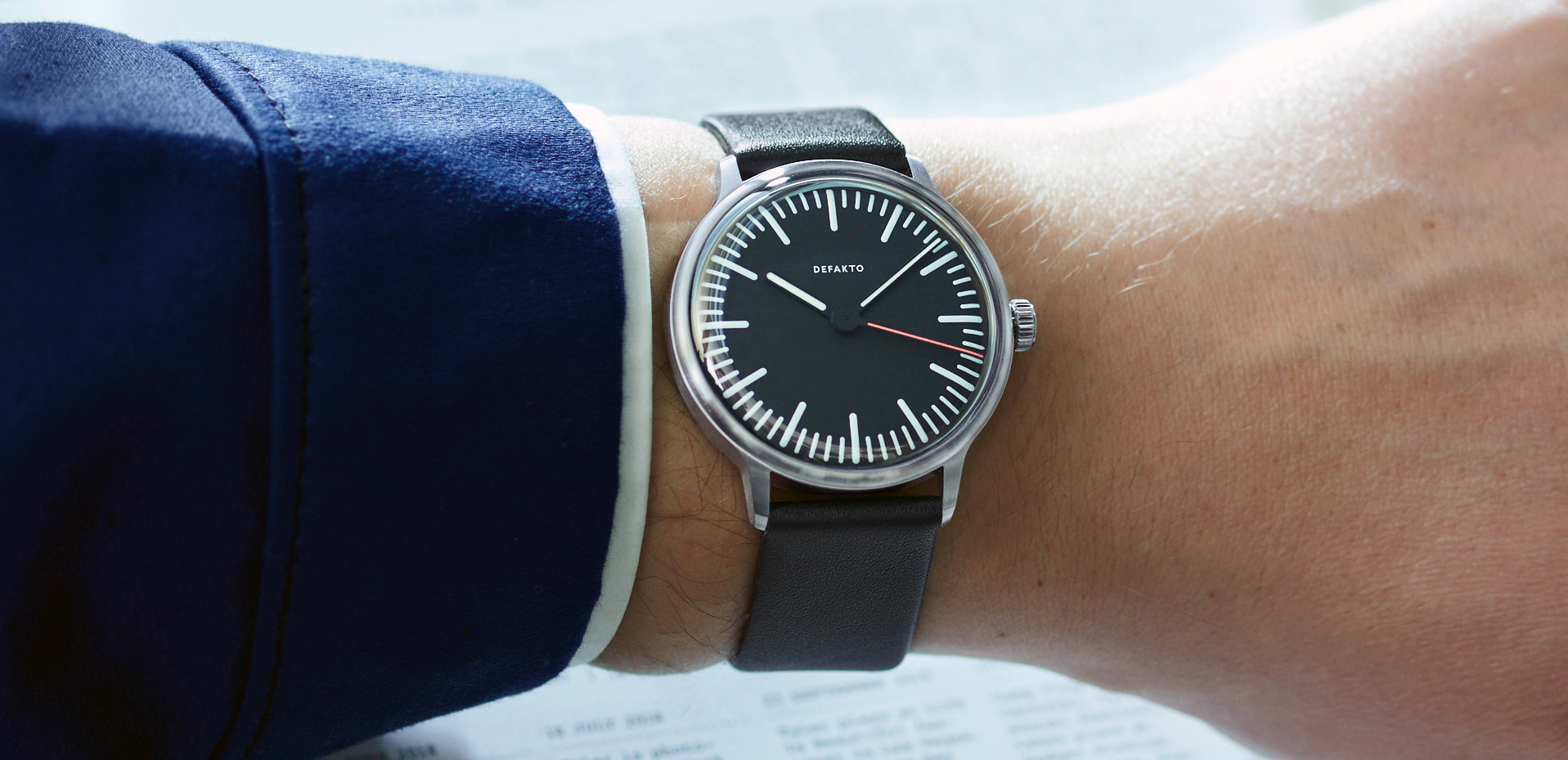 bauhaus watch design defakto transit german design award minimal uhr